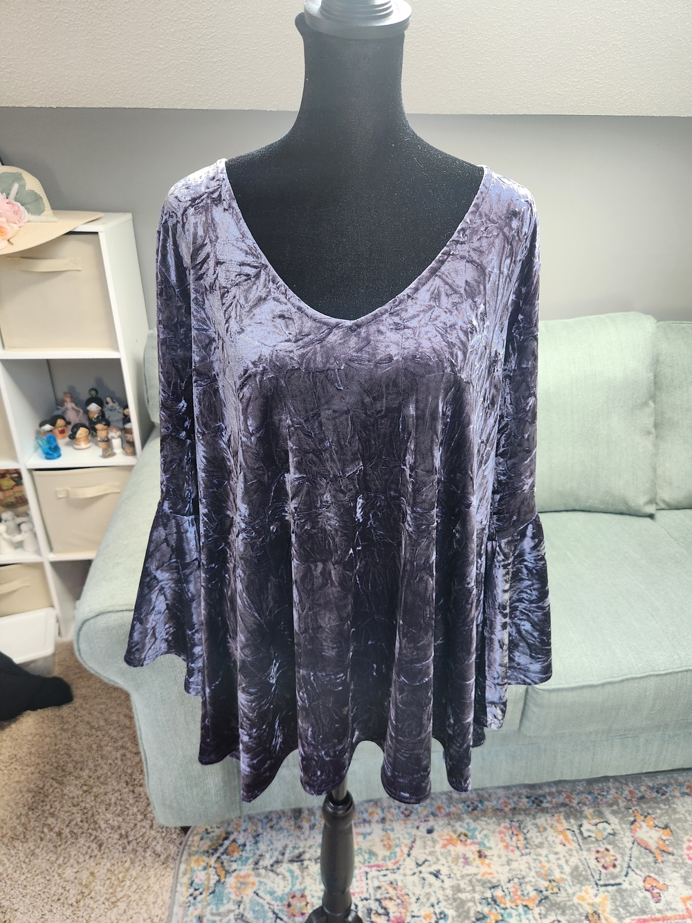 Karen Kane Crushed Velvet Flared Sleeve V-Neck Top - Dark Blue 1X Plus